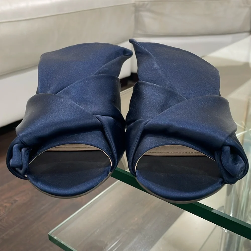 NWT Charles David royal navy pure satin slip on slides blue flats open toe bow